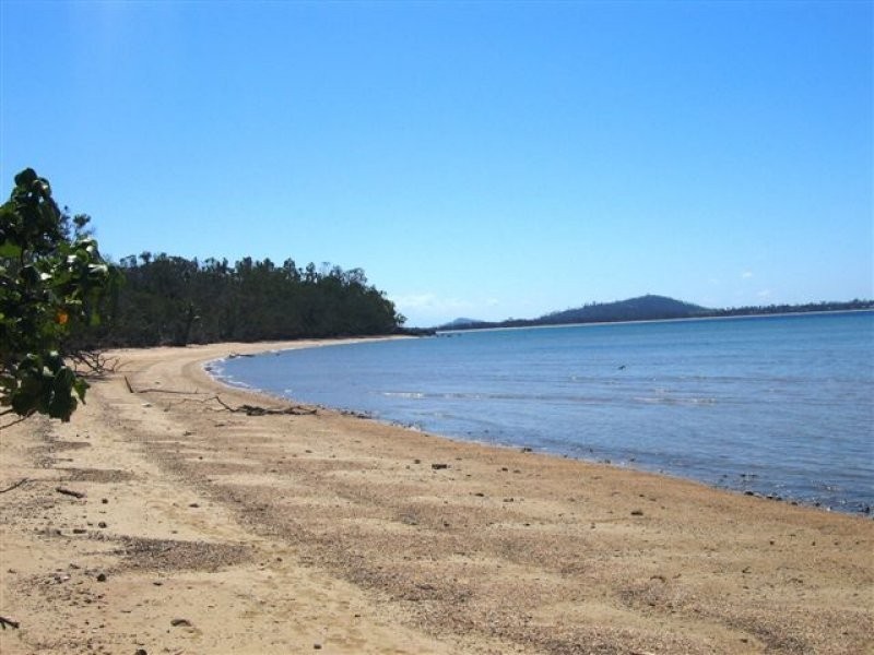 Mission Beach QLD 4852