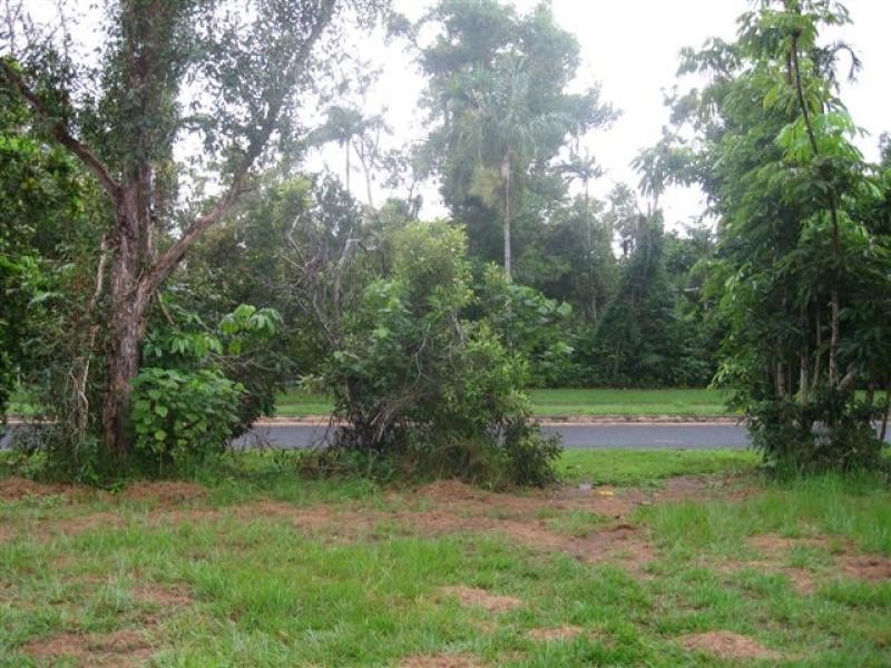 Mission Beach QLD 4852