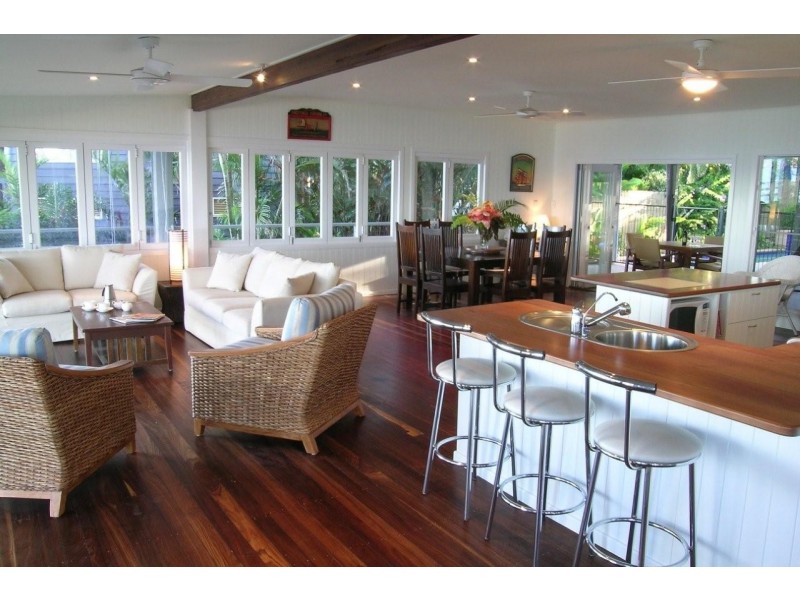 Mission Beach QLD 4852