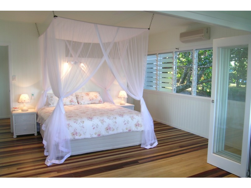 Mission Beach QLD 4852