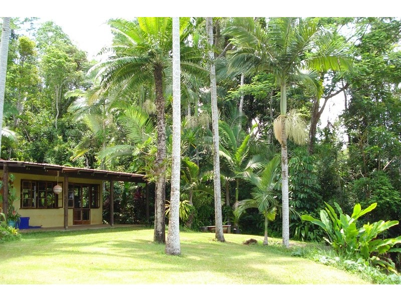 Mission Beach QLD 4852