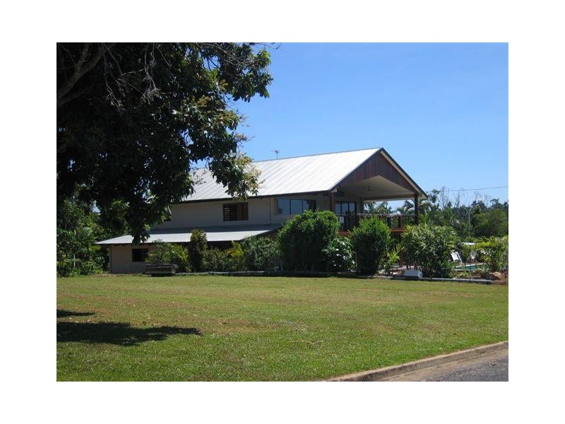 Mission Beach QLD 4852