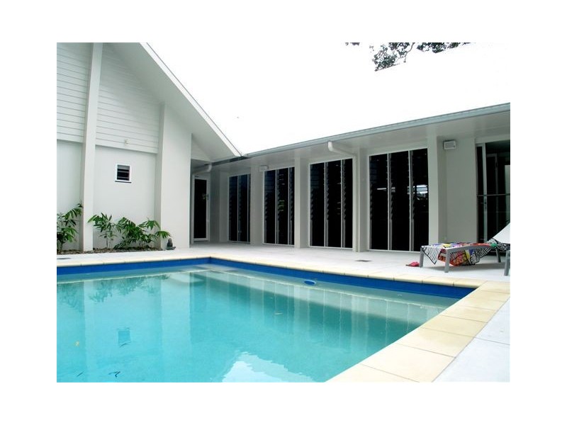 Mission Beach QLD 4852