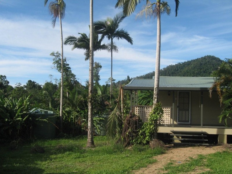 Mission Beach QLD 4852