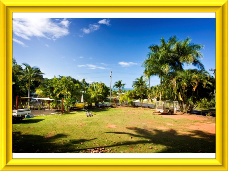 Mission Beach QLD 4852