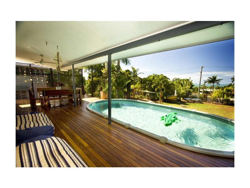 Mission Beach QLD 4852