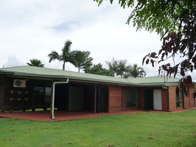 Mission Beach QLD 4852