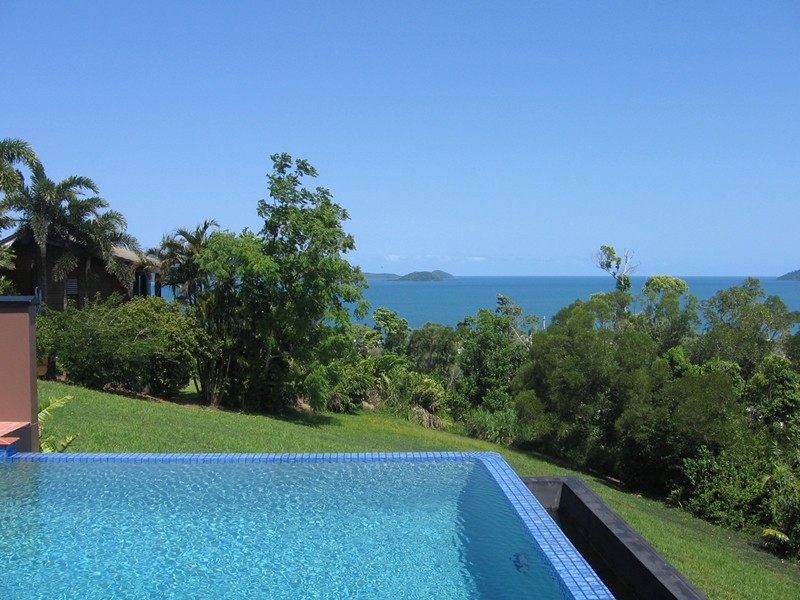 Mission Beach QLD 4852