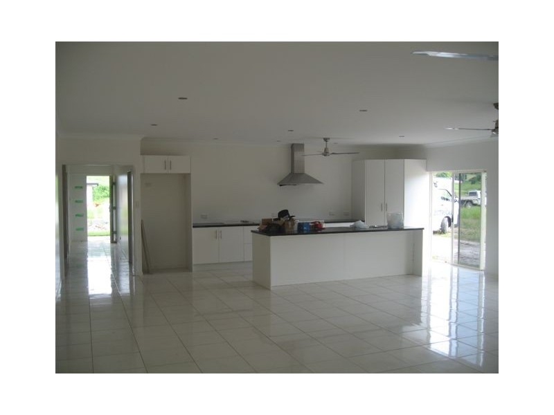 Mission Beach QLD 4852