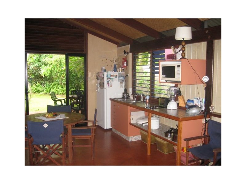 Mission Beach QLD 4852