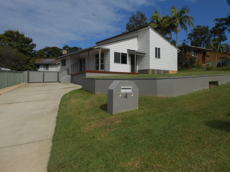 4 Courtney Close, Toormina NSW 2452