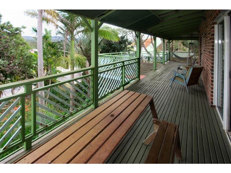 67 Bluff Rd, Emerald Beach NSW 2456