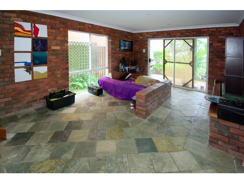 67 Bluff Rd, Emerald Beach NSW 2456