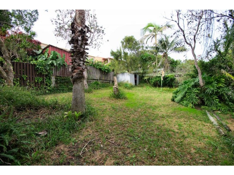 67 Bluff Rd, Emerald Beach NSW 2456
