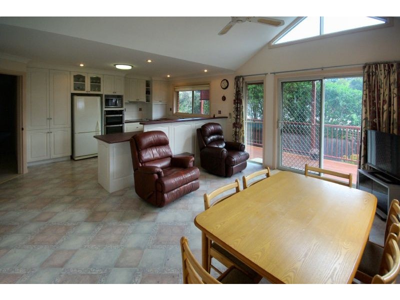 4 Lyrebird Road, Coffs Harbour NSW 2450