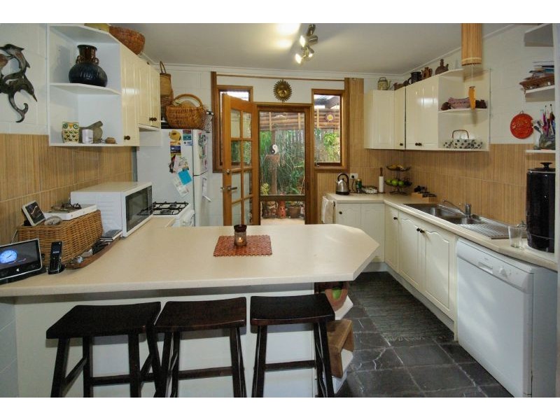 33 Bluff Road, Emerald Beach NSW 2456