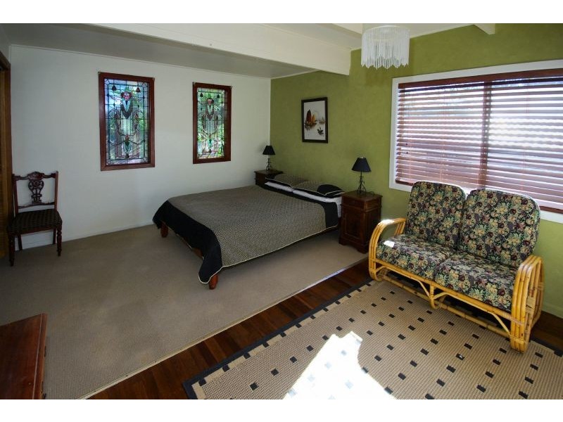 33 Bluff Road, Emerald Beach NSW 2456