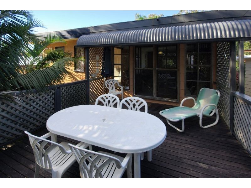 33 Bluff Road, Emerald Beach NSW 2456