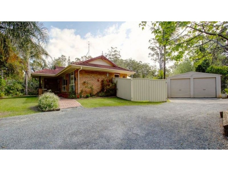 9 Hammond Road, Emerald Beach NSW 2456