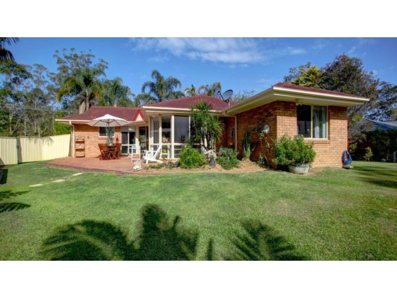 9 Hammond Road, Emerald Beach NSW 2456