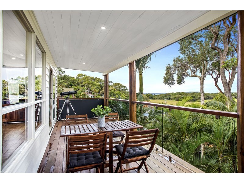 70 Manning Avenue, Coffs Harbour NSW 2450