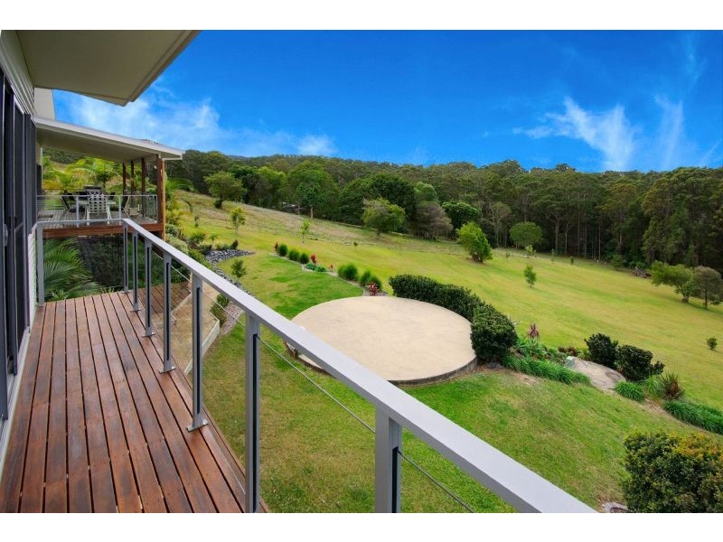 126 Smiths Road, Emerald Beach NSW 2456