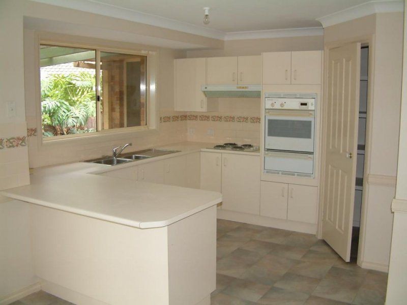 18 Kookaburra Close, Boambee East NSW 2452