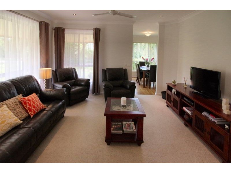 89 Bakker Dr, Bonville NSW 2441