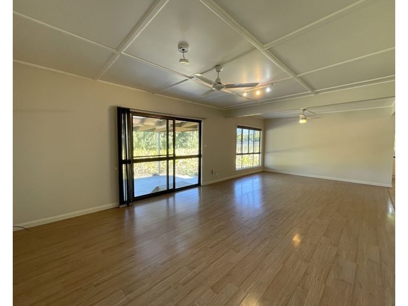282 Pine Creek Way, Bonville NSW 2441