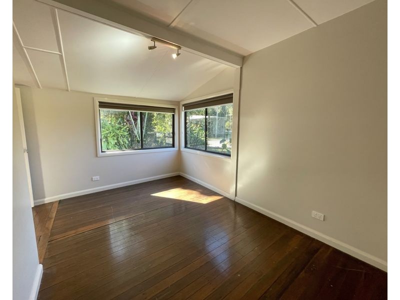 282 Pine Creek Way, Bonville NSW 2441