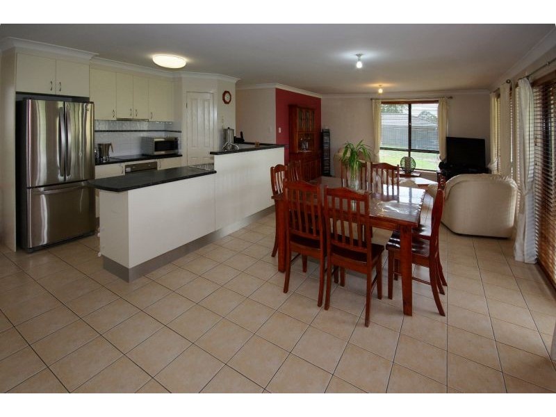8a Tuckeroo Close, Coffs Harbour NSW 2450