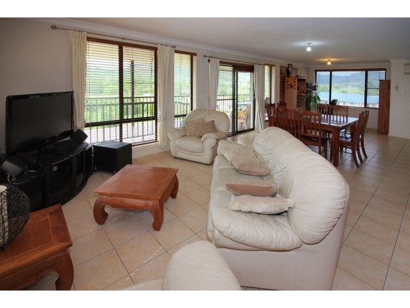 8a Tuckeroo Close, Coffs Harbour NSW 2450