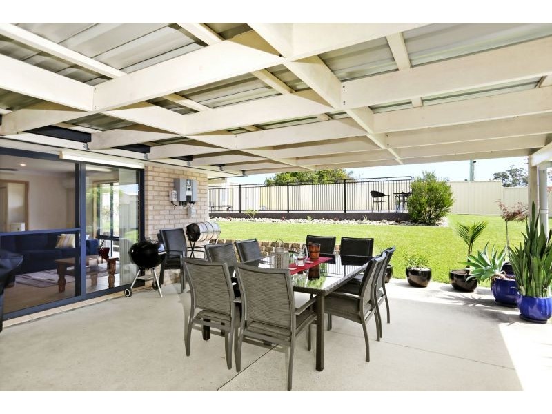 16 Celeste Pl, Bonville NSW 2441