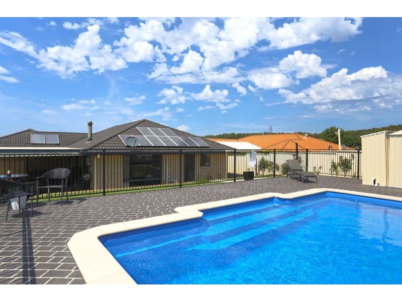 16 Celeste Pl, Bonville NSW 2441