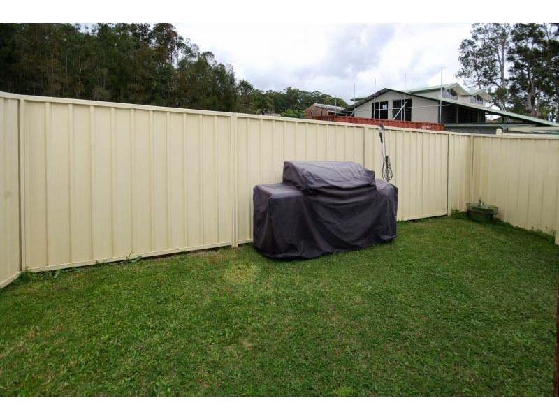 2/25-27 Wybalena Crescent, Toormina NSW 2452