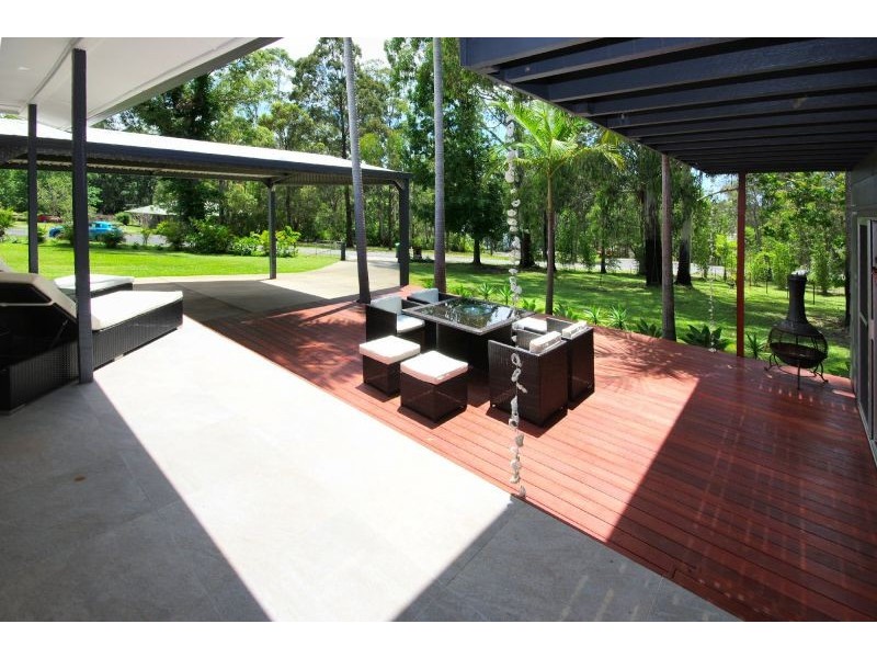 6 Lake Breeze Lane, Emerald Beach NSW 2456