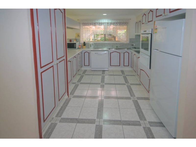 198 Linden Ave, Boambee East NSW 2452