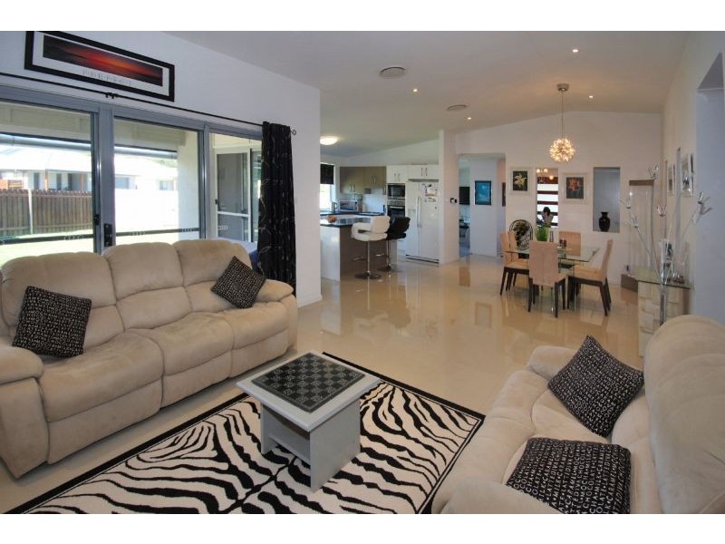 2 Cargelligo Court, Coffs Harbour NSW 2450