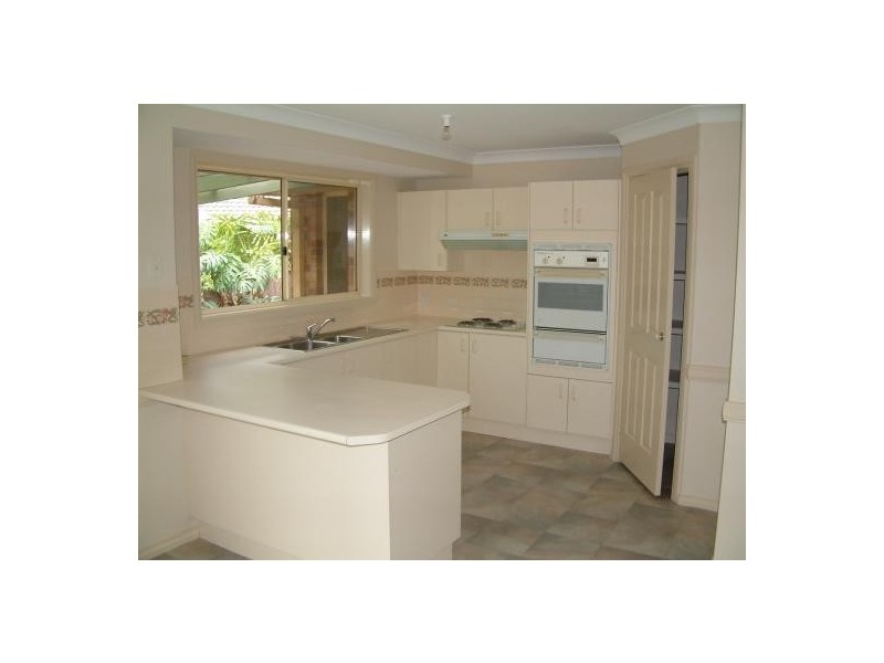 18 Kookaburra Close, Boambee East NSW 2452