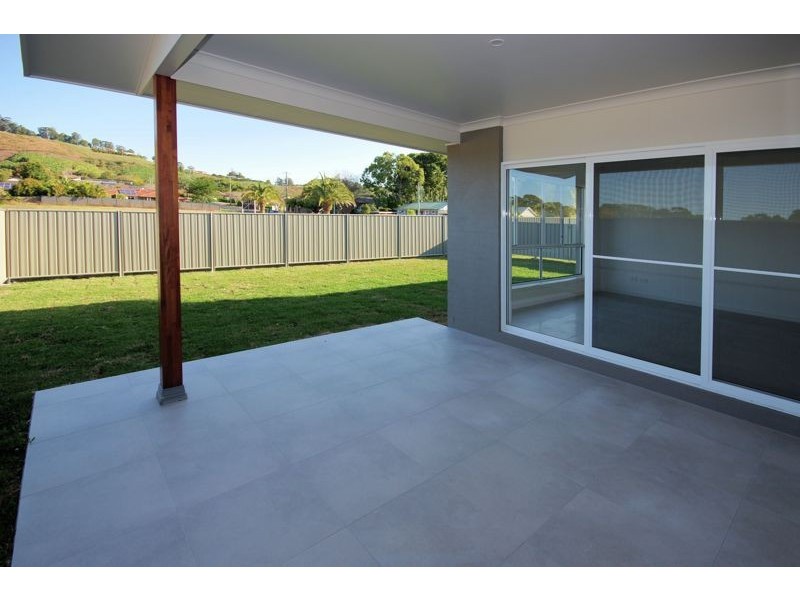 35 Loaders Lane, Coffs Harbour NSW 2450