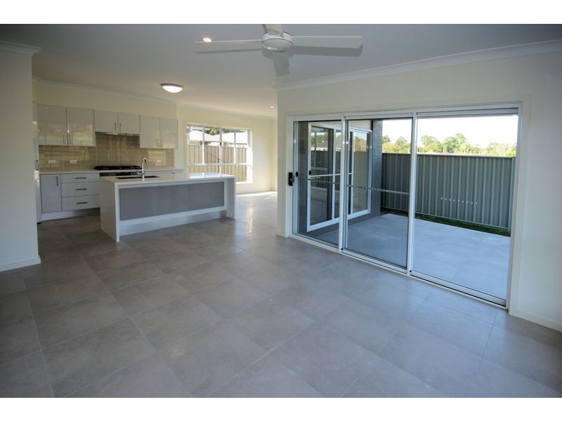 35 Loaders Lane, Coffs Harbour NSW 2450