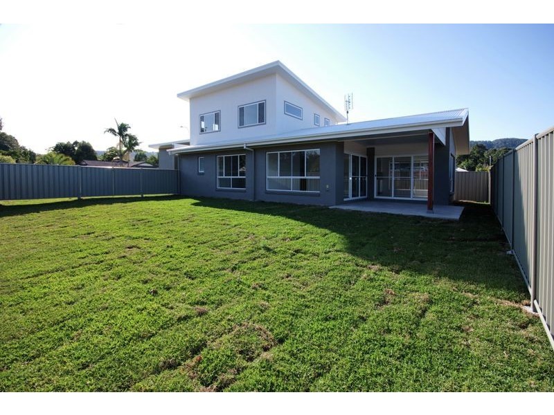 35 Loaders Lane, Coffs Harbour NSW 2450