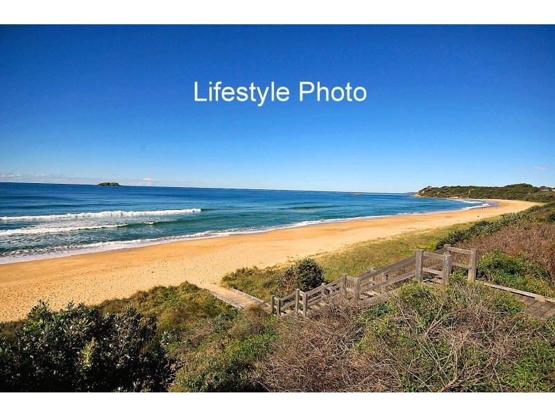 15 Water Gum Close, Sapphire Beach NSW 2450