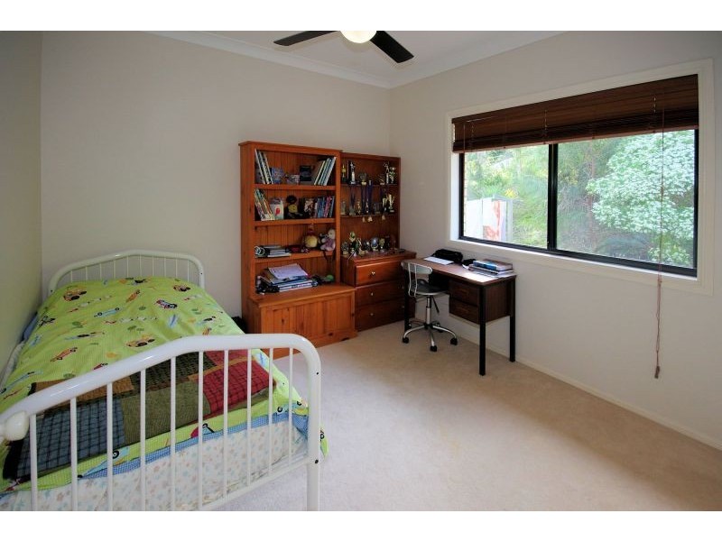 17 Topaz Drive, Emerald Beach NSW 2456