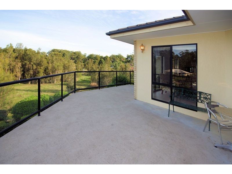 17 Topaz Drive, Emerald Beach NSW 2456