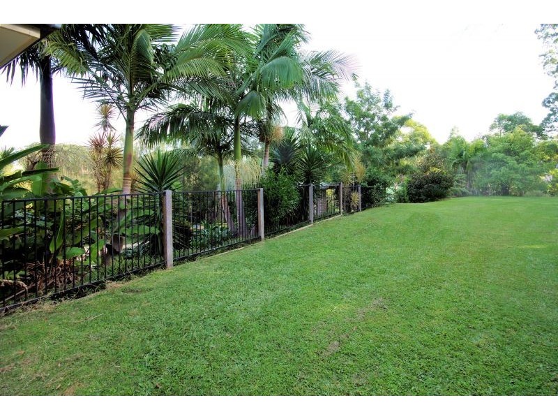 17 Topaz Drive, Emerald Beach NSW 2456