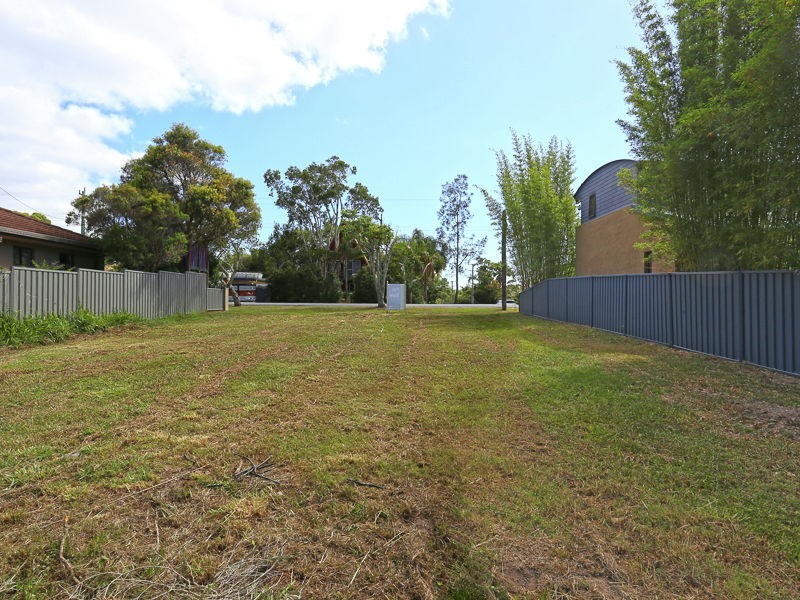 68 Fiddaman Rd, Emerald Beach NSW 2456