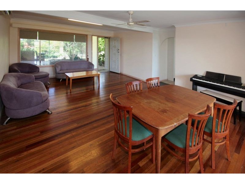 15 Ocean View Crescent, Emerald Beach NSW 2456