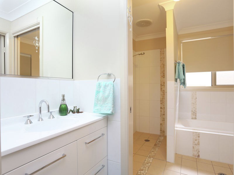 1 Lamberts Road, Boambee East NSW 2452