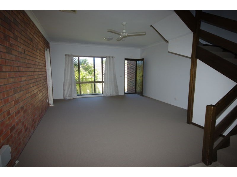 1/6 Wybalena Crescent, Toormina NSW 2452